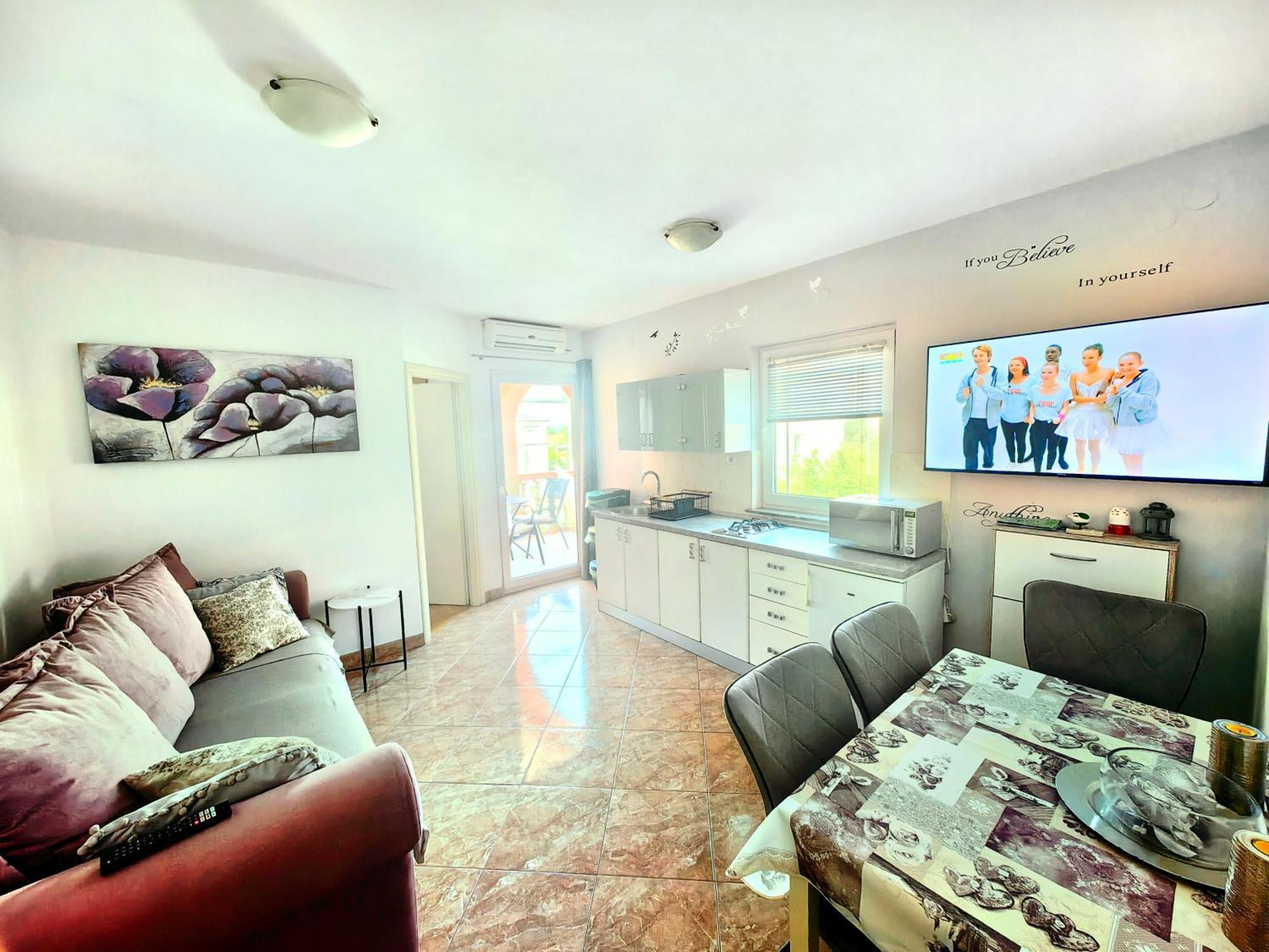 Apartments Lea With Pool Malinska Exterior foto